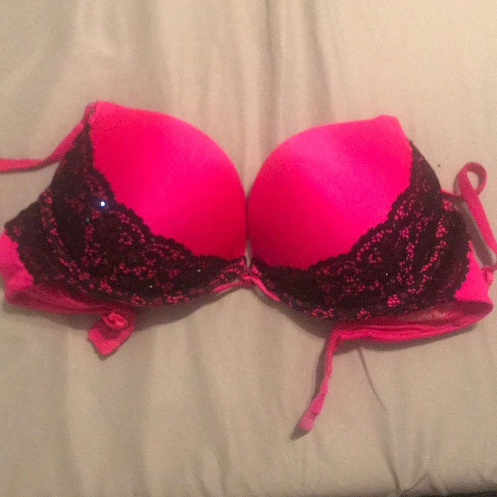 Victoria’s Secret bra